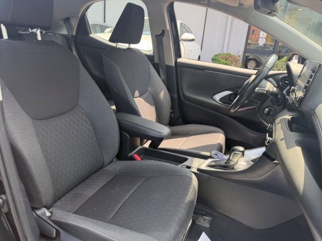 TOYOTA Yaris usata, con Lettore CD
