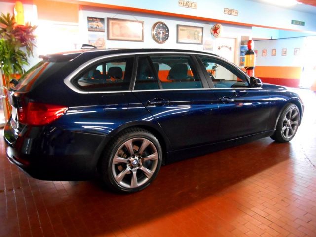 BMW 320 usata, con Autoradio