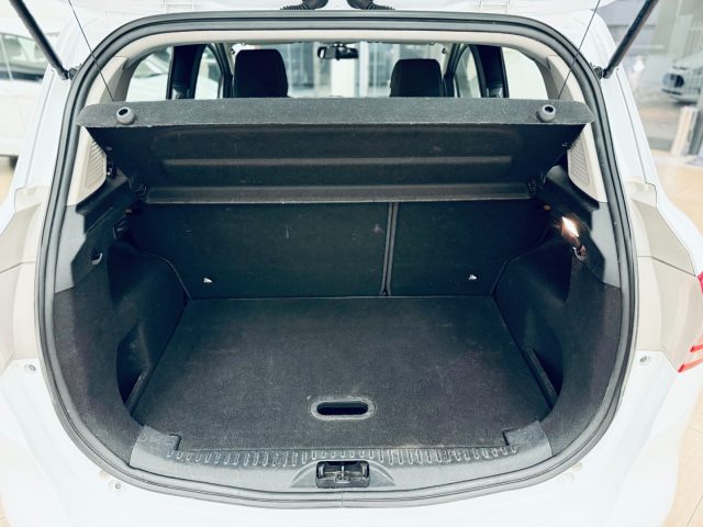 OPEL Corsa usata, con ESP