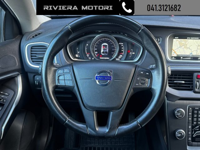 VOLVO V40 usata, con Autoradio
