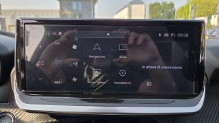 PEUGEOT 2008 usata, con USB