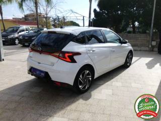 HYUNDAI i20 usata, con Autoradio