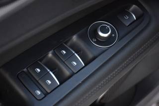 ALFA ROMEO Stelvio usata, con Sedili riscaldati