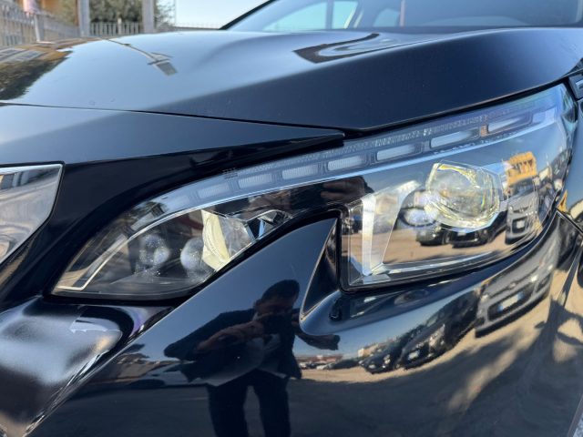 PEUGEOT 3008 usata, con Controllo automatico clima