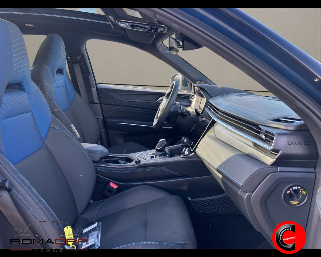 LYNK & CO 01 usata, con Sedile posteriore sdoppiato