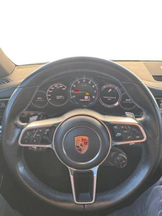 PORSCHE Panamera usata, con Servosterzo
