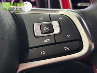 VOLKSWAGEN T-Roc usata, con Volante in pelle