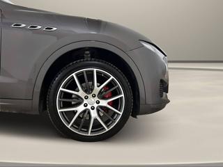 MASERATI Levante usata, con Sensore di luce