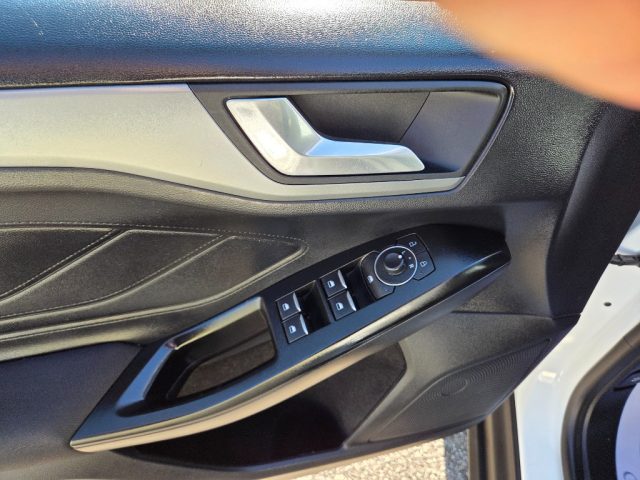 FORD Focus usata, con Fendinebbia