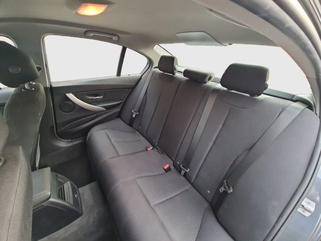 BMW 318 usata, con Cruise Control