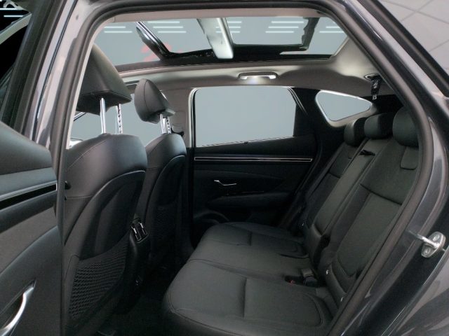 HYUNDAI Tucson usata 17