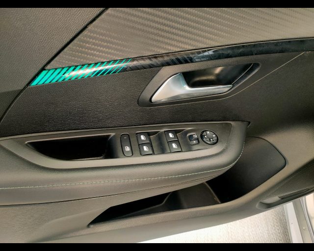 PEUGEOT 208 usata, con Controllo elettronico della corsia