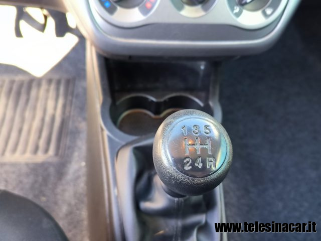 FIAT Punto usata 15