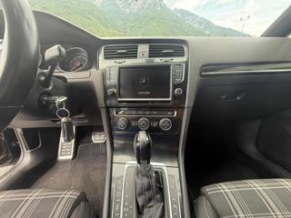 VOLKSWAGEN Golf usata, con ESP