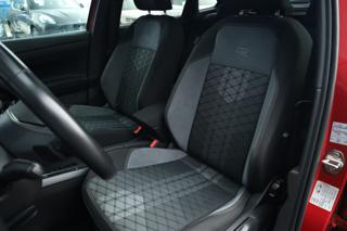 VOLKSWAGEN Taigo usata, con Boardcomputer