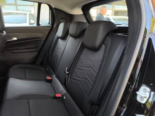JEEP Avenger usata, con Autoradio digitale