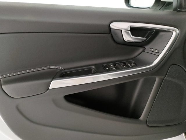 VOLVO V60 usata, con Trazione integrale