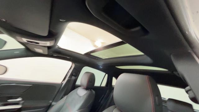 MERCEDES-BENZ GLA 200 usata, con ESP