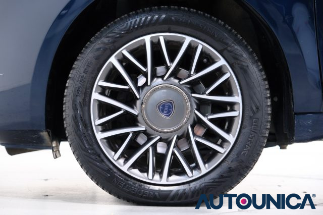 LANCIA Ypsilon usata, con Touch screen