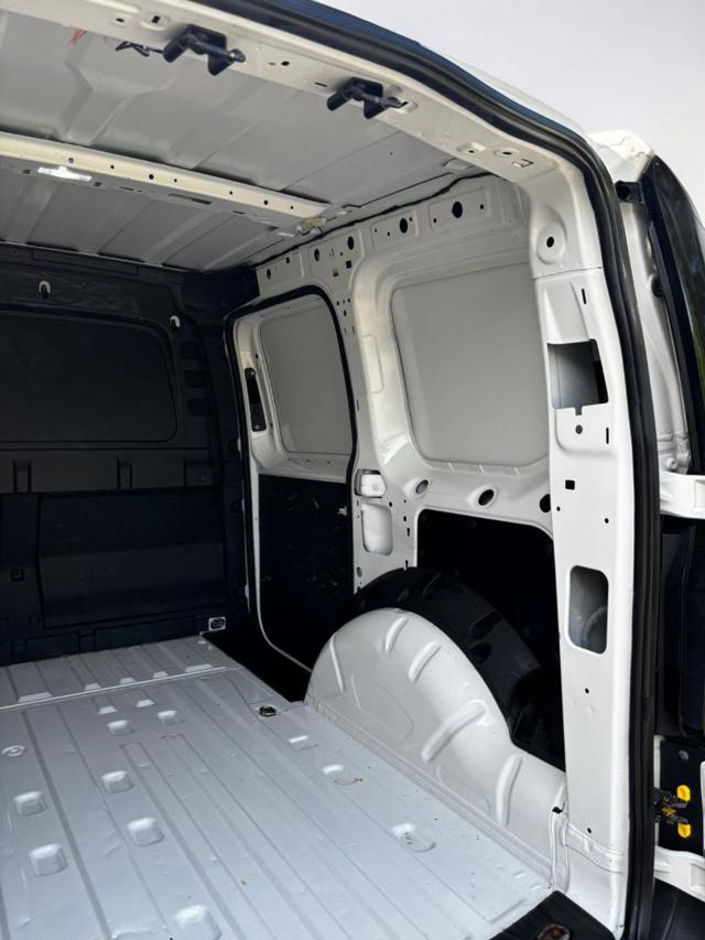 VOLKSWAGEN Caddy usata, con Sistema di navigazione