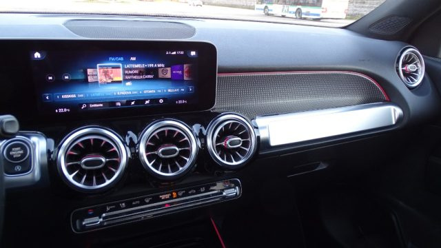MERCEDES-BENZ GLB 200 usata 111