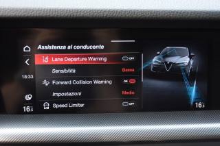 ALFA ROMEO Stelvio usata, con Portellone posteriore elettrico