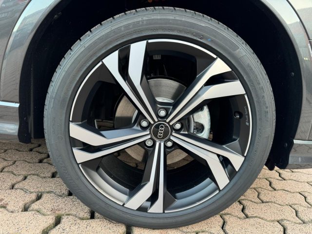 AUDI Q3 usata, con Vetri oscurati
