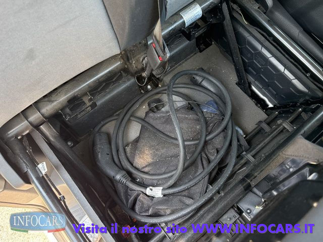 VOLKSWAGEN Crafter usata, con Volante multifunzione