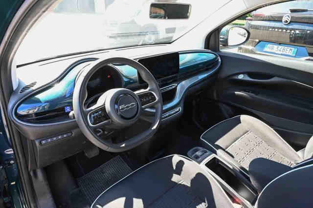 FIAT 500e usata, con Boardcomputer