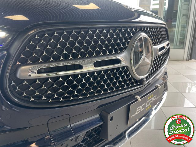 MERCEDES-BENZ GLC 300 usata, con Leve al volante