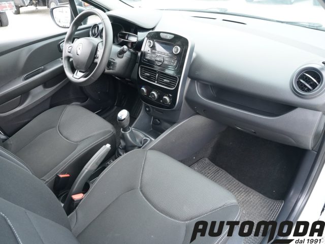 RENAULT Clio usata, con Specchietti laterali elettrici