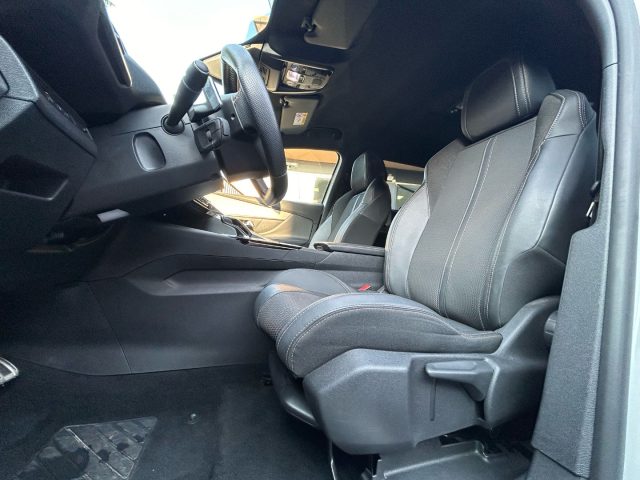 PEUGEOT 5008 usata, con Servosterzo