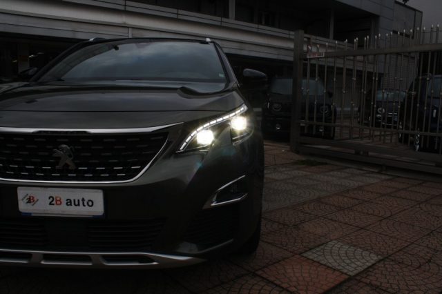PEUGEOT 3008 usata, con Sensori di parcheggio posteriori