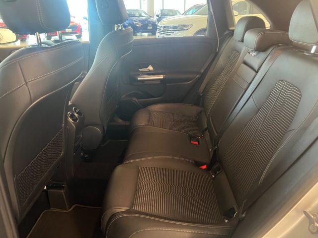 MERCEDES-BENZ B 200 usata, con Fendinebbia