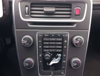 VOLVO V60 usata, con Park Distance Control