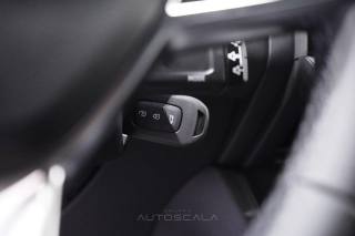RENAULT Captur usata 17