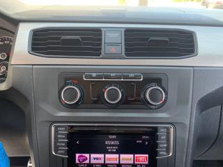 VOLKSWAGEN Caddy usata, con USB