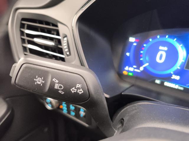 FORD Kuga usata, con Fari LED