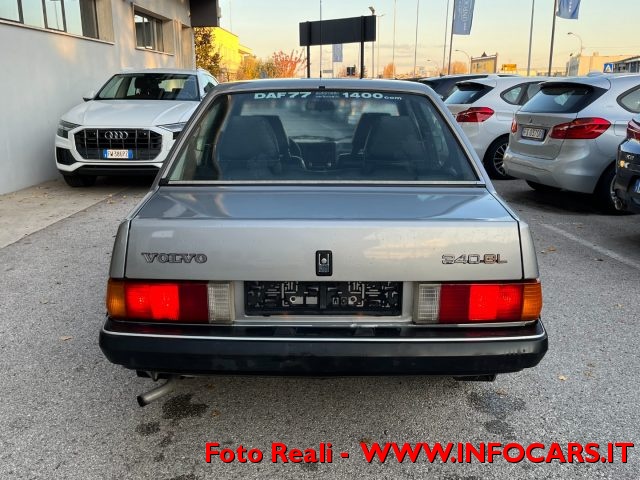 VOLVO 340 usata 10