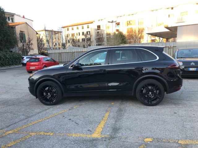 PORSCHE Cayenne usata, con Cerchi in lega