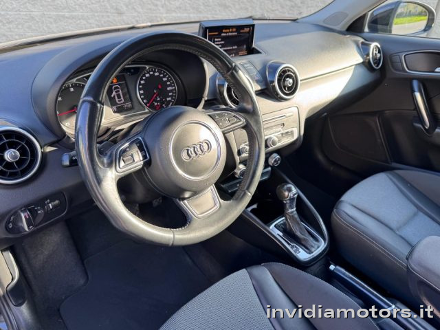 AUDI A1 usata, con Autoradio