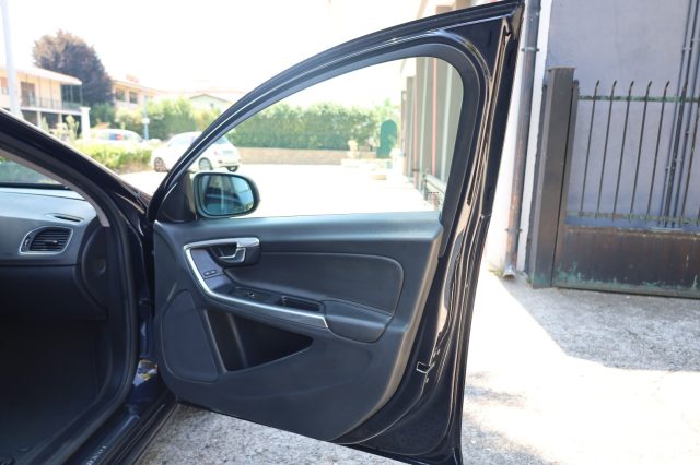 VOLVO V60 usata 126
