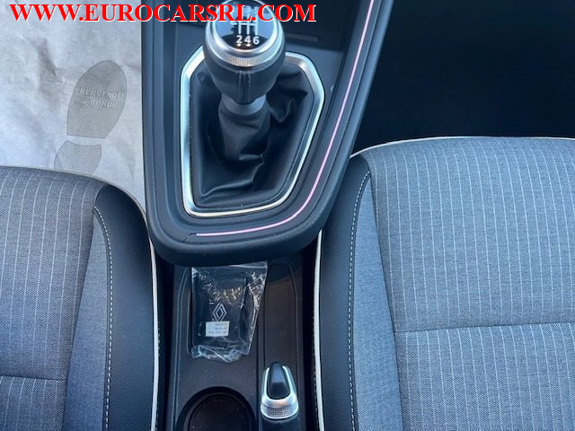 RENAULT Clio usata, con Volante multifunzione