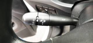 PEUGEOT Partner usata, con Sensori di parcheggio posteriori