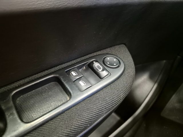 PEUGEOT 307 usata 23