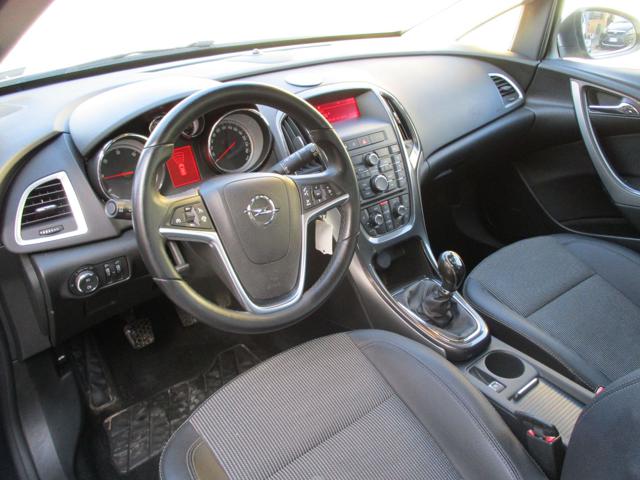 OPEL Astra usata, con Sensori di parcheggio posteriori