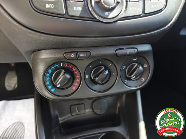 OPEL Corsa usata, con Servosterzo