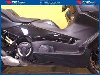 YAMAHA T-Max 560 usata 6