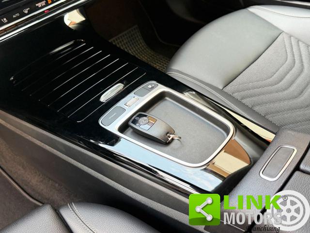 MERCEDES-BENZ A 180 usata, con Controllo automatico clima