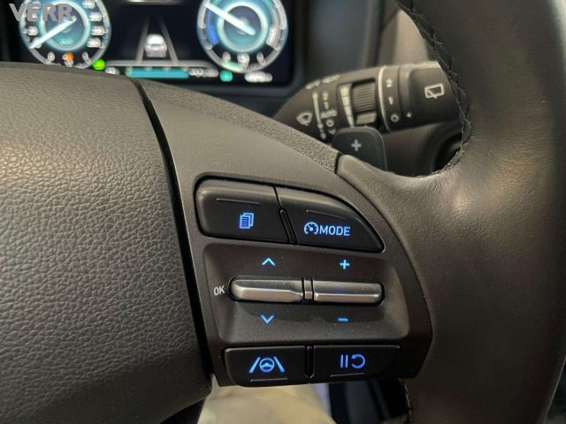 HYUNDAI Kona usata, con USB